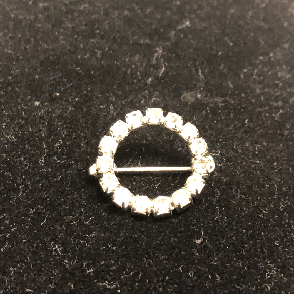 Ladies diamond brooch